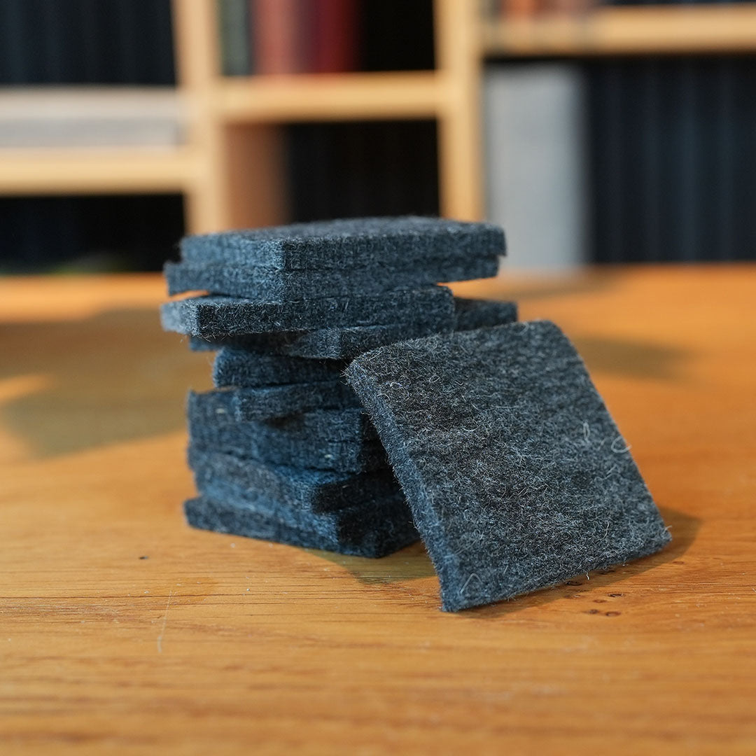 12 x Filz Plättchen 5 x 5 cm 5 mm dick anthrazit