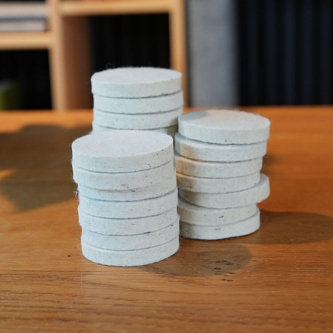 25 Filz Ronden Gleiter 8 mm Merino Filz ø 5,5 cm