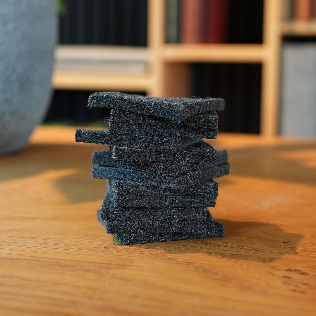 12 x Filz Plättchen  5 x 5 cm 5 mm dick anthrazit