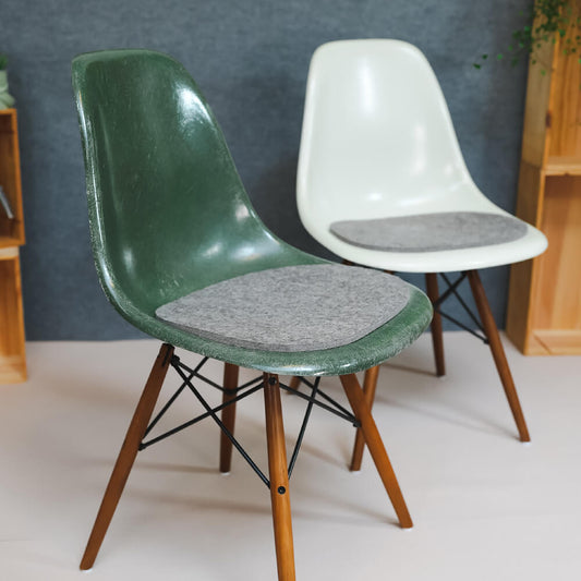 Sitzunterlage aus Filz für Eames Stühle