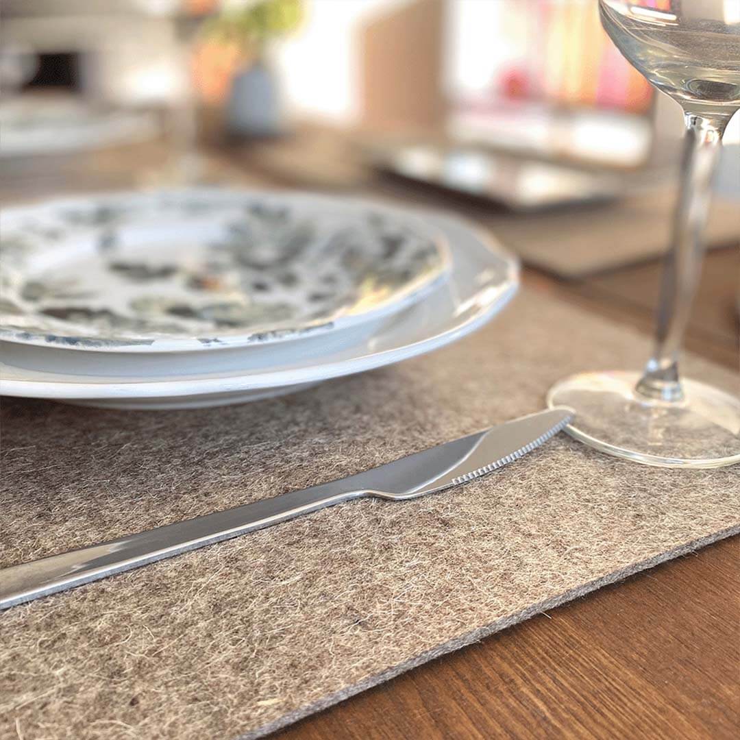Handgefertigte Wollfilz Tischsets – Nachhaltig und Stilvoll aus Köln – Filz Gnoss GmbH